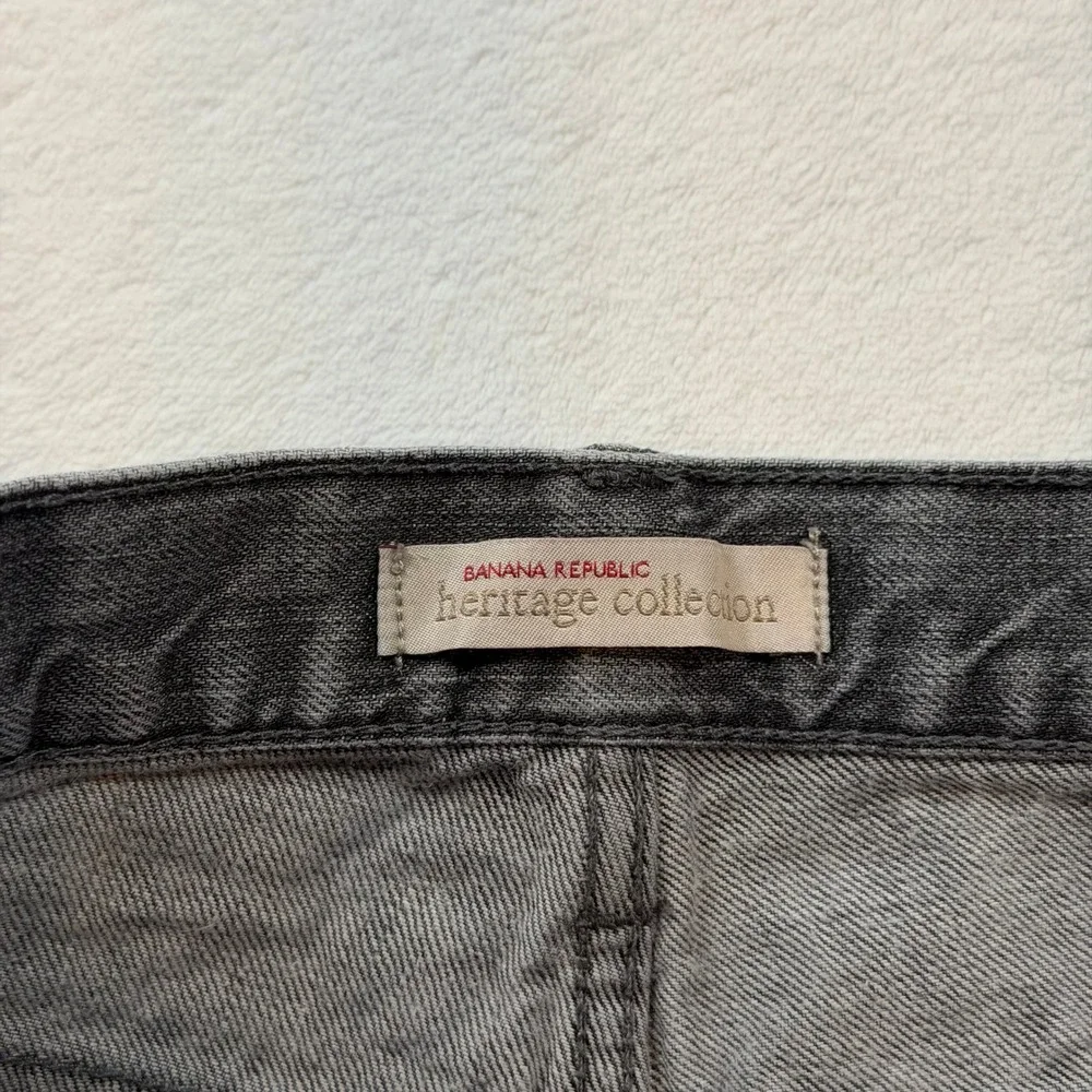 Banana Republic Heritage Jean Men 32 Grey Good Tapered Rinse S/373373-00 Fall 18